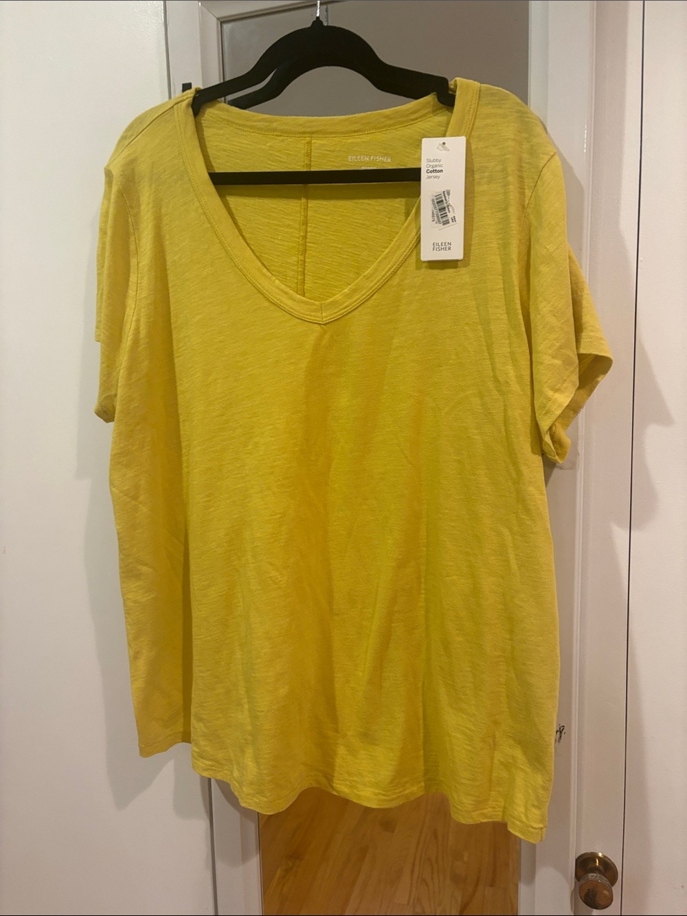 Eileen Fisher Bright cotton Yellow V-Neck Short Sleeve Tee NWT